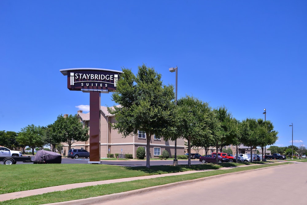 Staybridge Suites Wichita Falls by IHG - photo 47