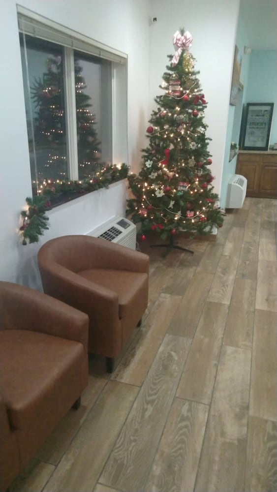 Wingate by Wyndham Eagle Vail Valley - photo 4