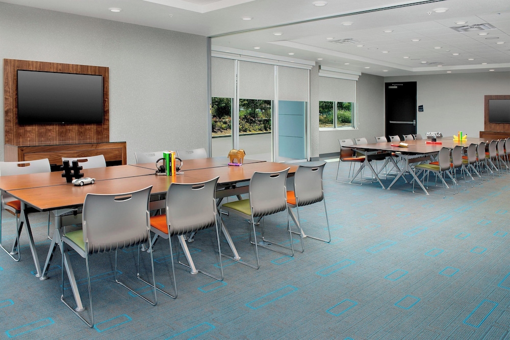 Aloft Dublin Pleasanton - photo 34
