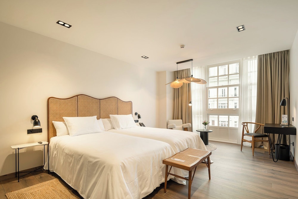 Hotel Sercotel EsteOeste in Lugo, Spain