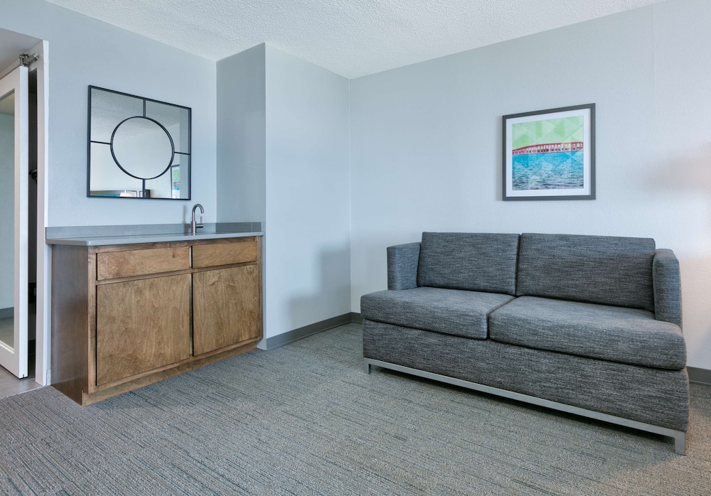 Hampton Inn Biloxi - photo 17