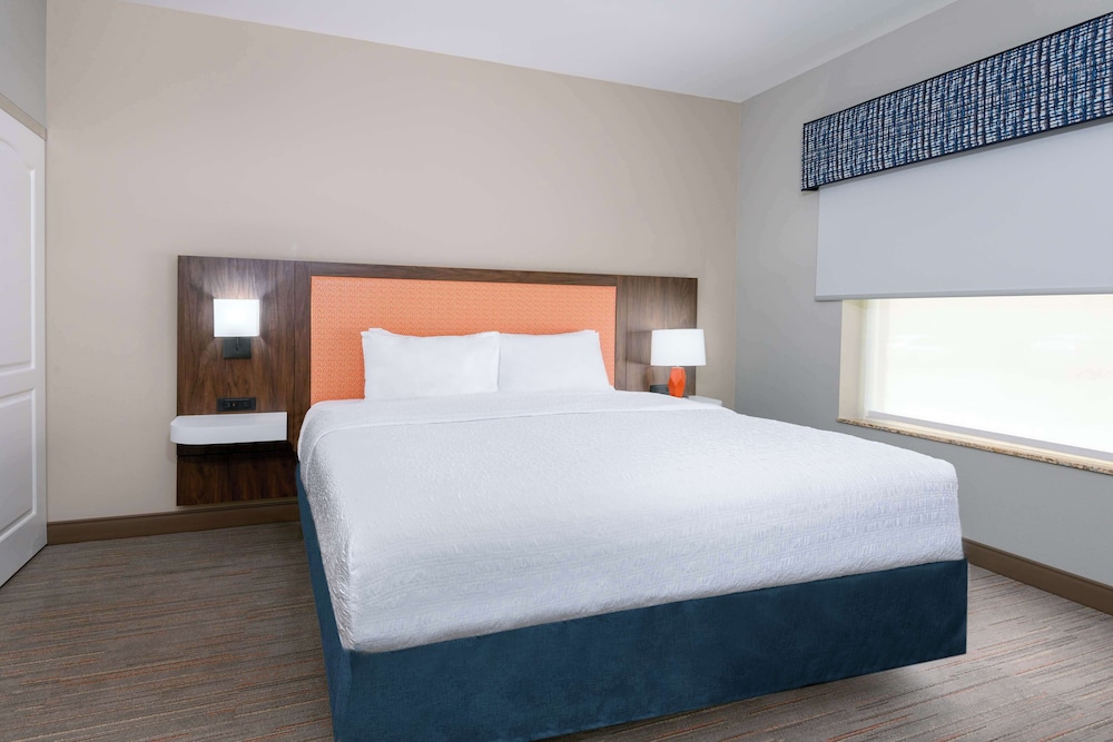 Hampton Inn & Suites Murfreesboro - photo 7