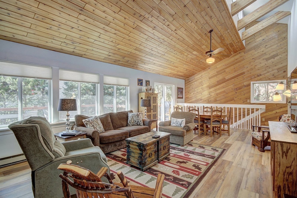Timber Hill — 4-Star Luxury Hotel in Breckenridge, United States