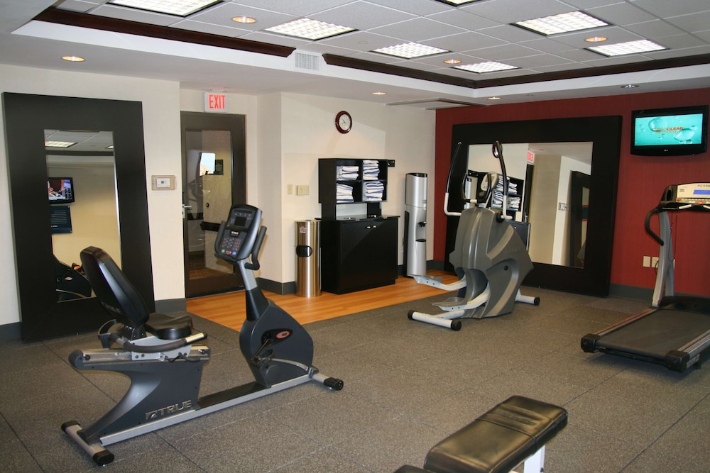 Hampton Inn Olive Branch - photo 33