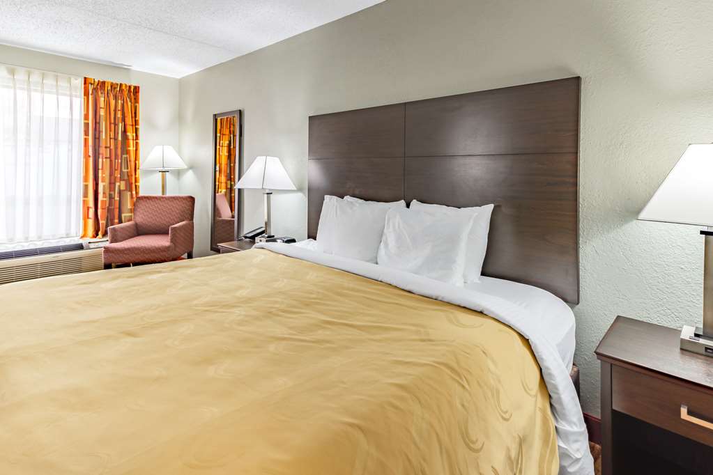 Quality Inn Goodlettsville - photo 8