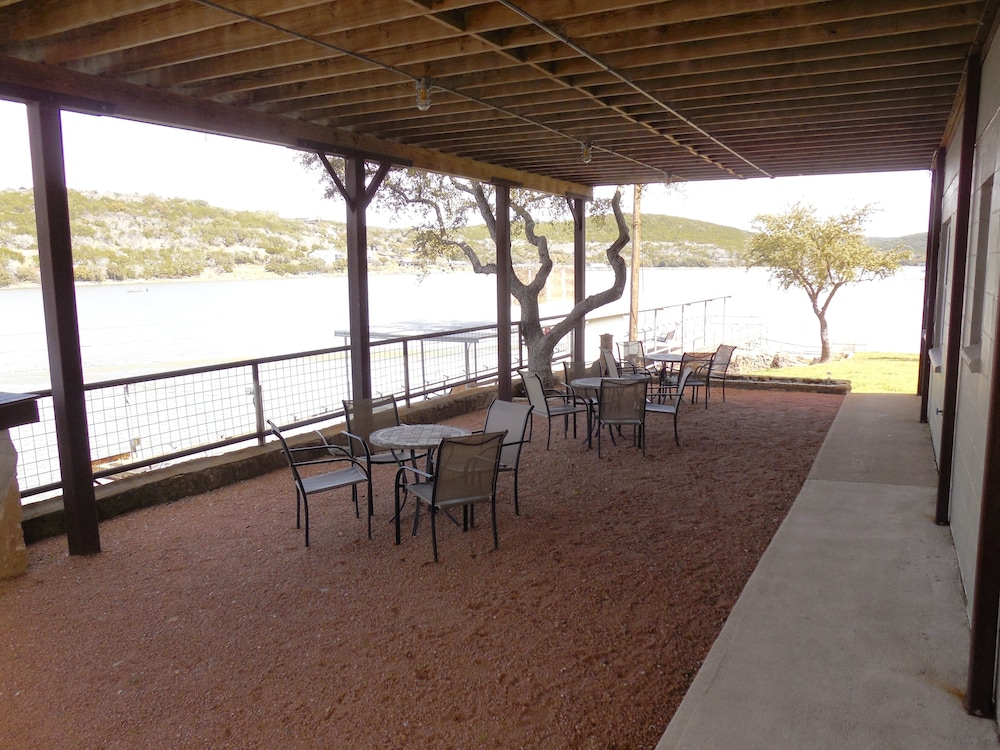 Painted Sky Inn - photo 18
