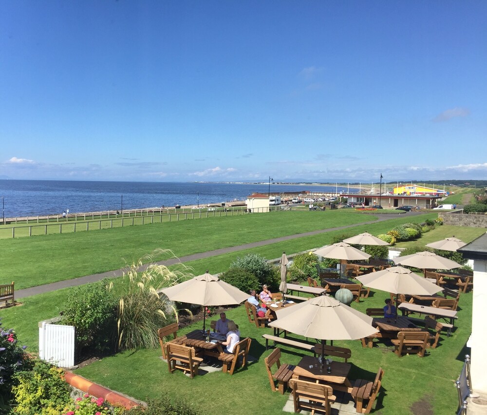 Parkstone Hotel in Prestwick, United Kingdom