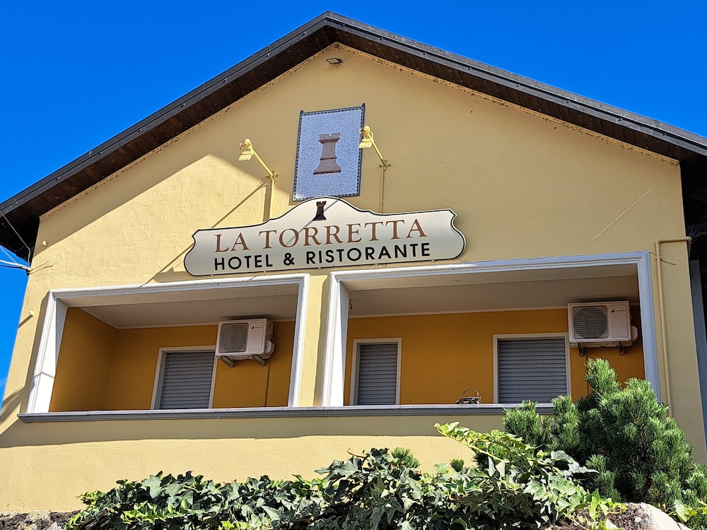Hotel Ristorante La Torretta in Bianze, Italy