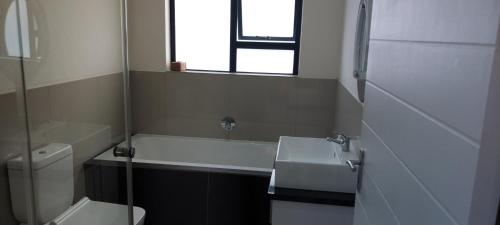 Lnd Guest House