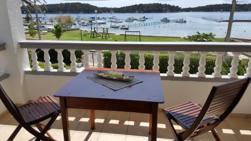 Apartmani Devcic — 4-Star Luxury Hotel in Rab, Croatia