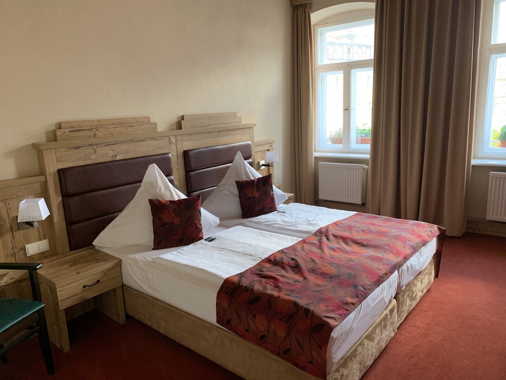 Hotel Goldener L we — Seesen — photo 5