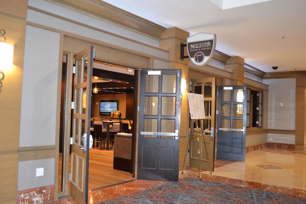 Hyatt Regency Birmingham The Wynfrey Hotel - photo 17