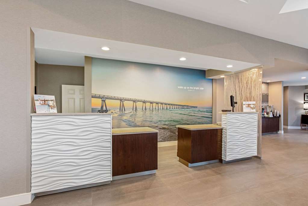 La Quinta Inn & Suites by Wyndham Panama City - photo 5