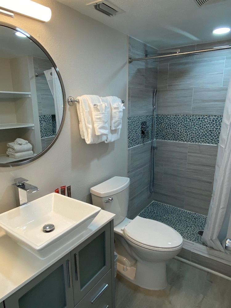 Amoray Dive Resort - photo 136