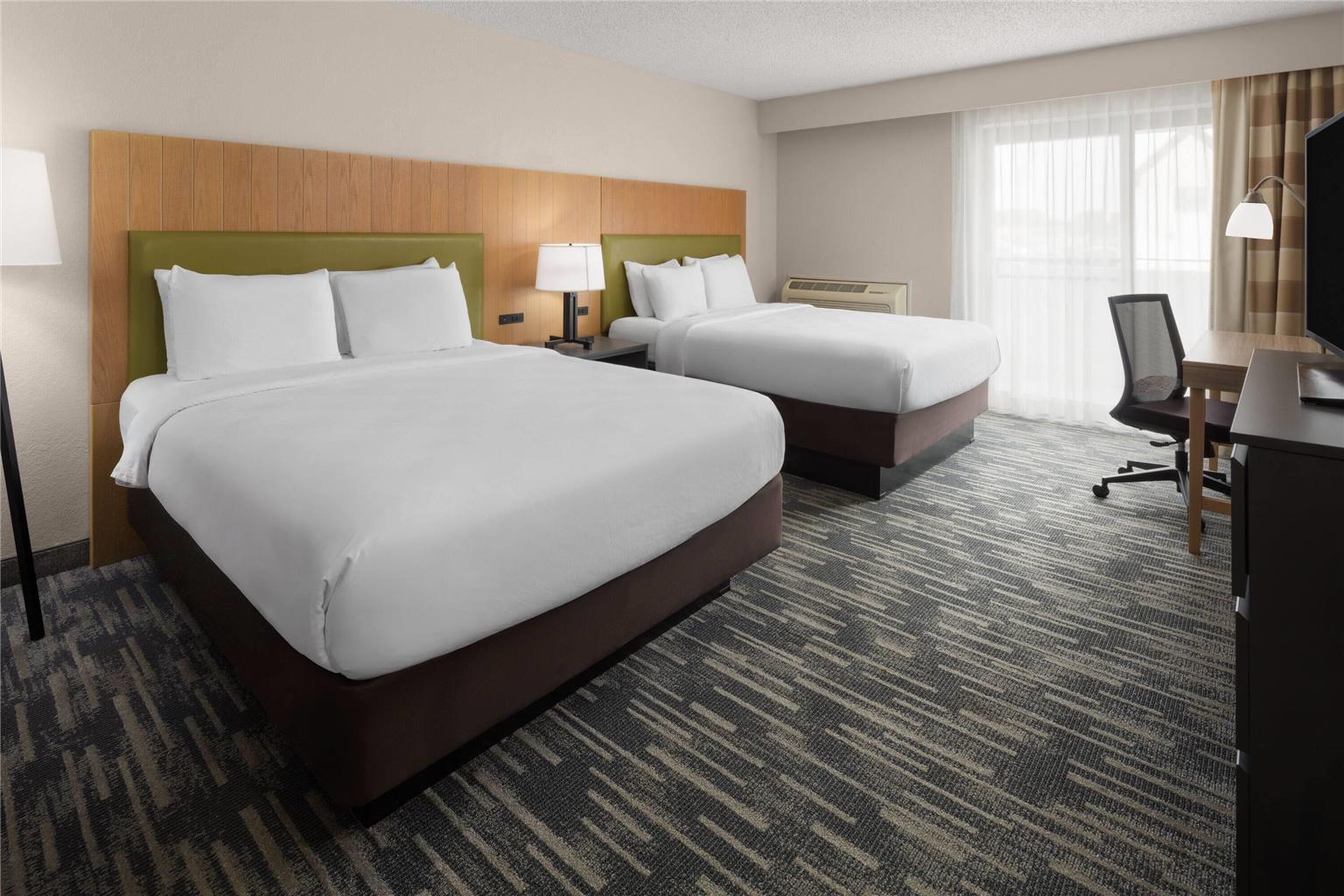 Wingate by Wyndham Lincoln Airport East I 80 — hotel near Lincoln Airport