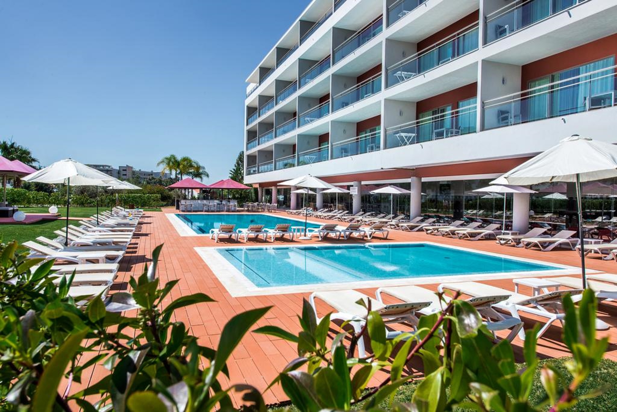 Areias Village — 4-Star Luxury Hotel in Albufeira, Portugal