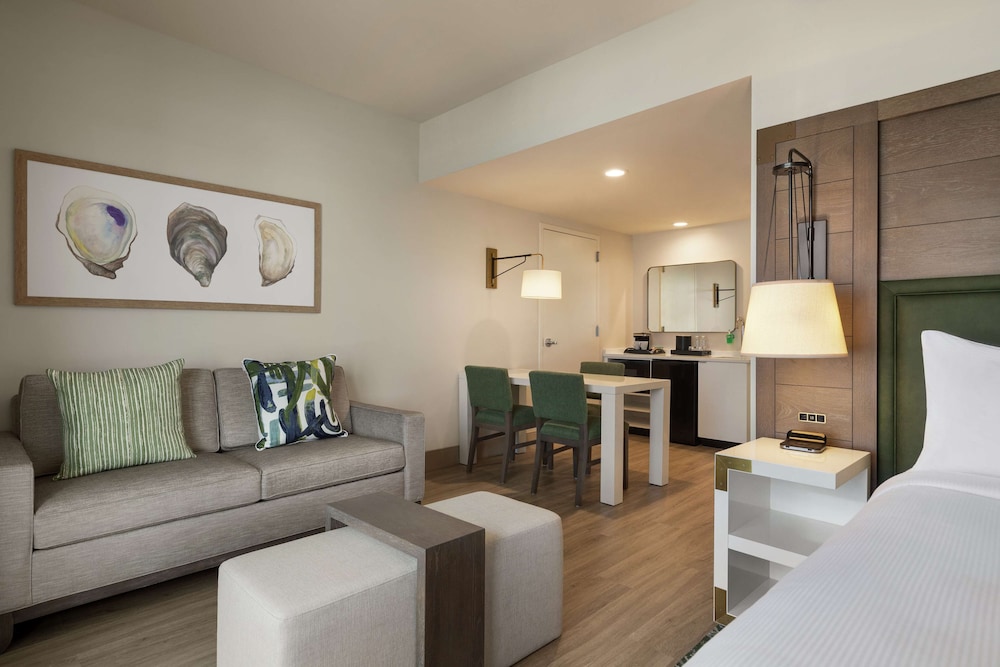 Embassy Suites by Hilton Panama City Beach Resort - photo 29