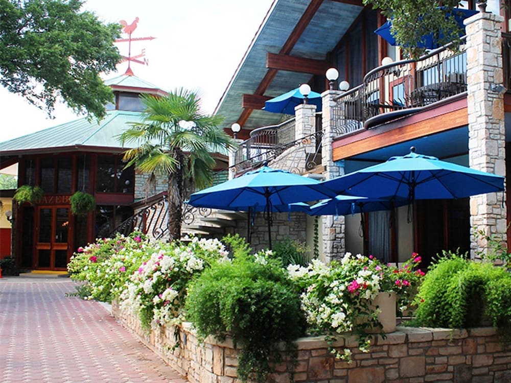 Inn of the Hills Resort and Conference Center - photo 22