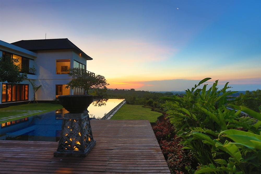 Awanti Villa — 4-Star Luxury Hotel in Kuta, Indonesia