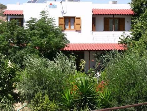 Caviri in Ano Syros, Greece