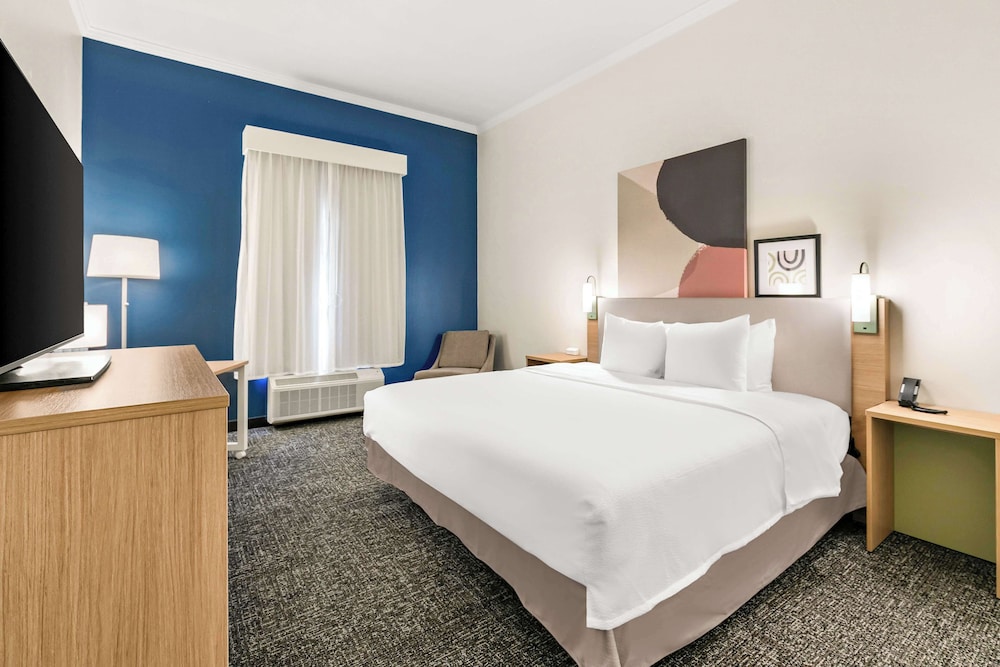 Spark by Hilton Commerce GA - photo 24