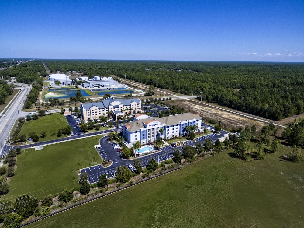Fairfield Inn & Suites by Marriott Naples - photo 27
