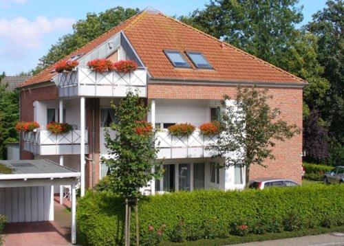 Strandrose — 4-Star Luxury Hotel in None, Germany