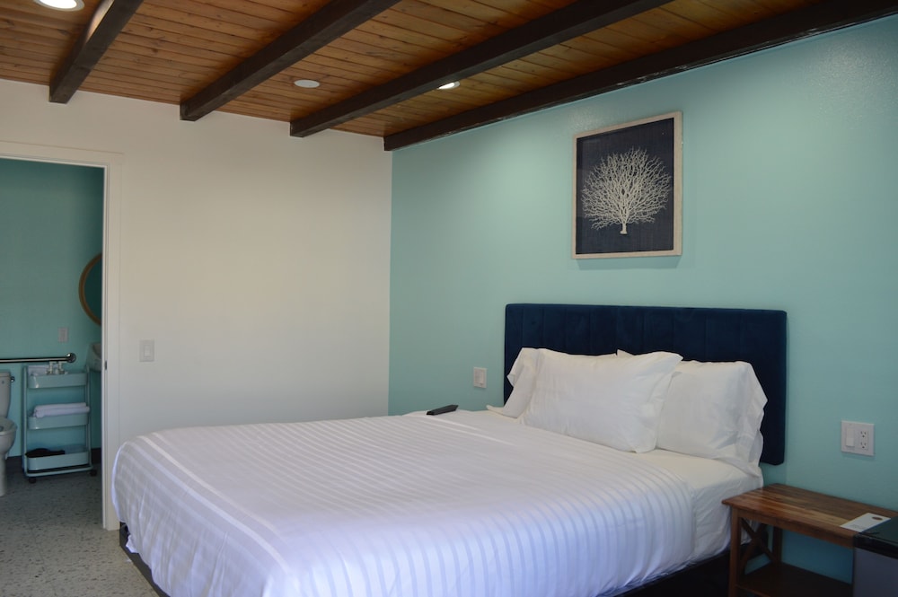 Calafia Inn - photo 6