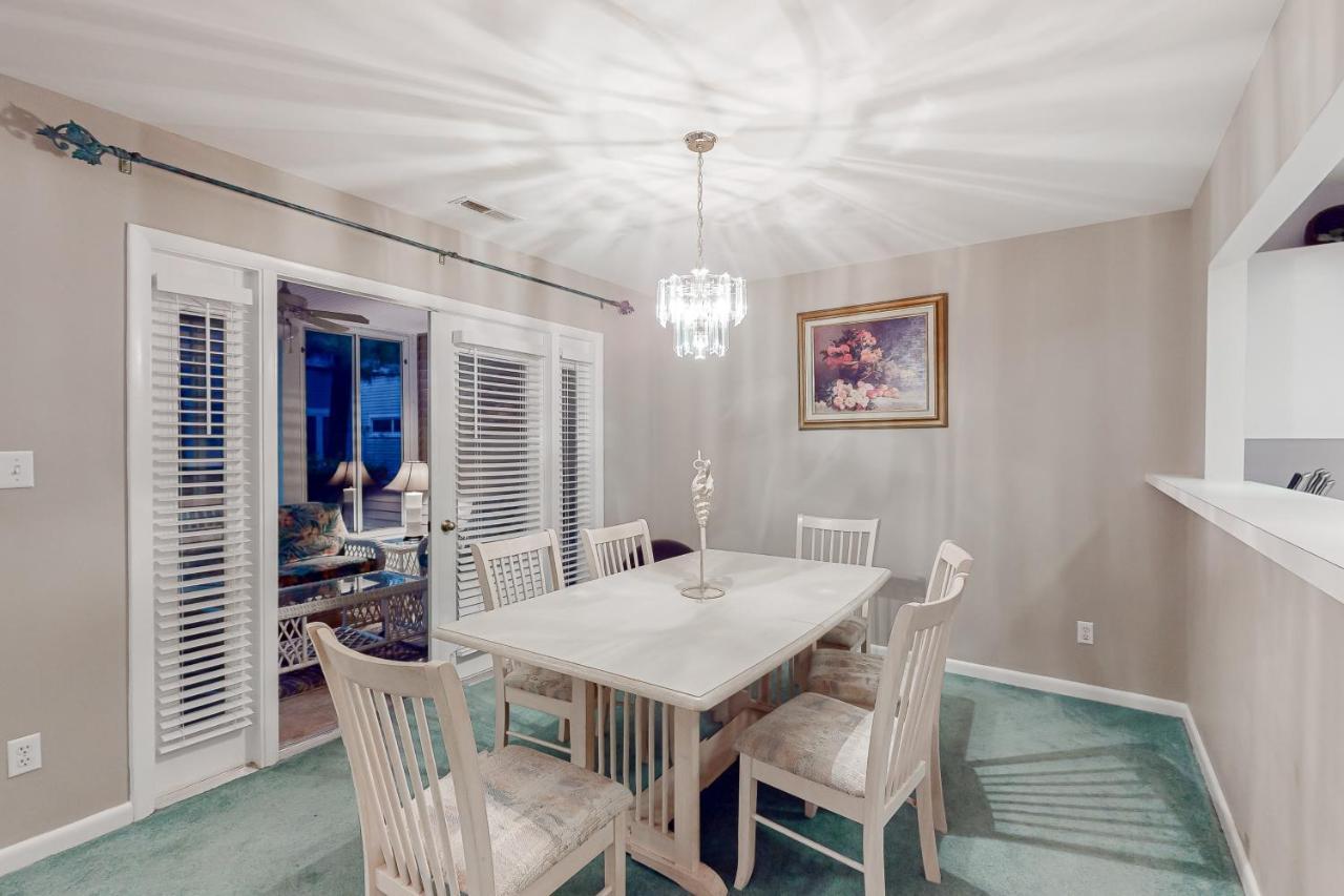 Sea Colony 53010 Lakeshore — Bethany Beach — photo 4