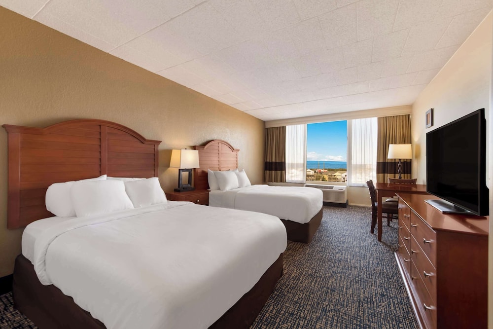 Comfort Inn South Oceanfront - photo 43