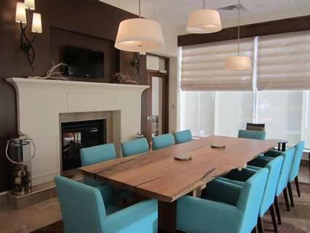 Hilton Garden Inn Mt. Laurel - photo 40