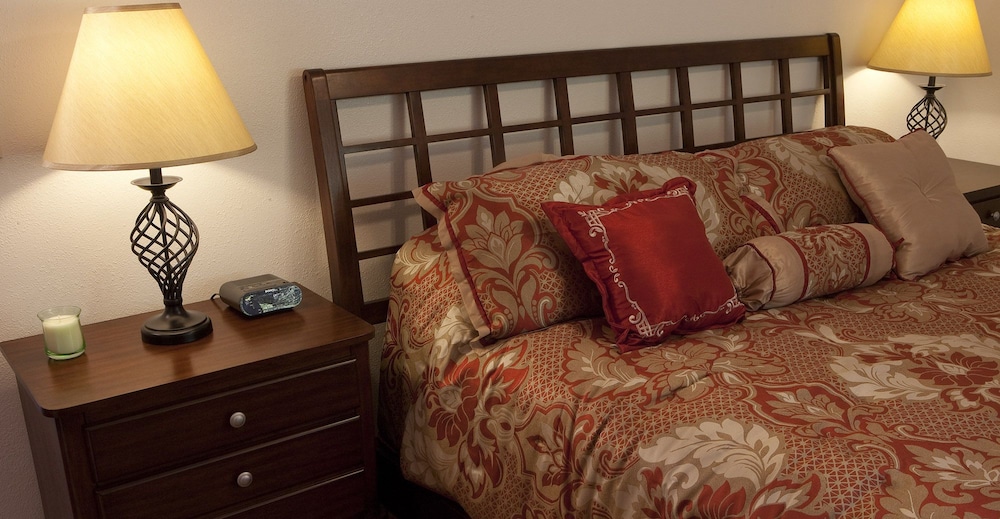 5th Street Ohana - photo 3