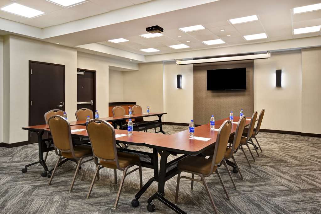 Hyatt Place Gilbert - photo 17