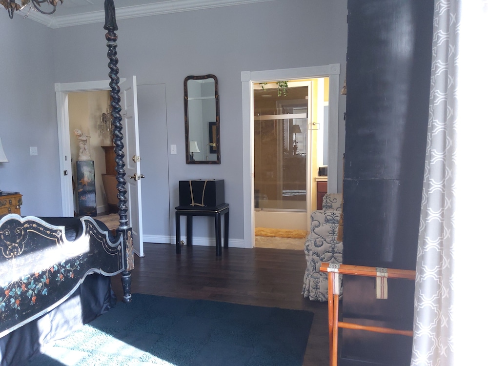 Inntiquity A Country Inn - photo 23