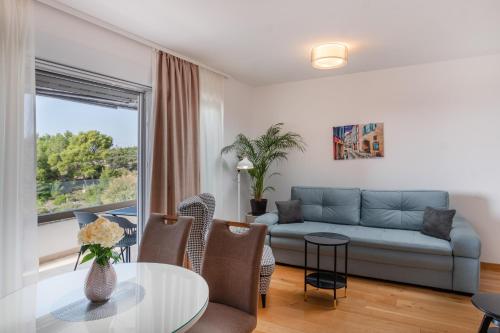 Solu Apartment — 4-Star Luxury Hotel in Baska Voda, Croatia