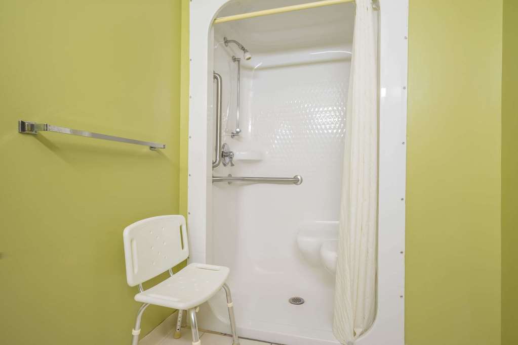 Super 8 by Wyndham Red Wing - photo 10