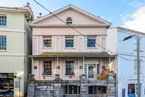 Pitchford House Luxury Townhouse in Salcombe — 4-Star Luxury Hotel in Salcombe, United Kingdom