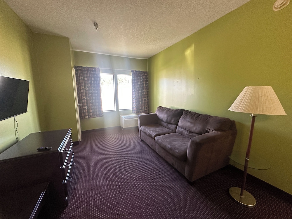 Guest Cottage And Suites - photo 5
