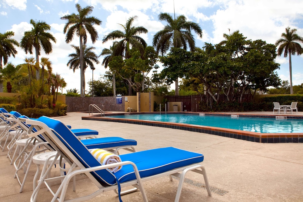 DoubleTree by Hilton Hotel Miami Airport & Convention Center - photo 47