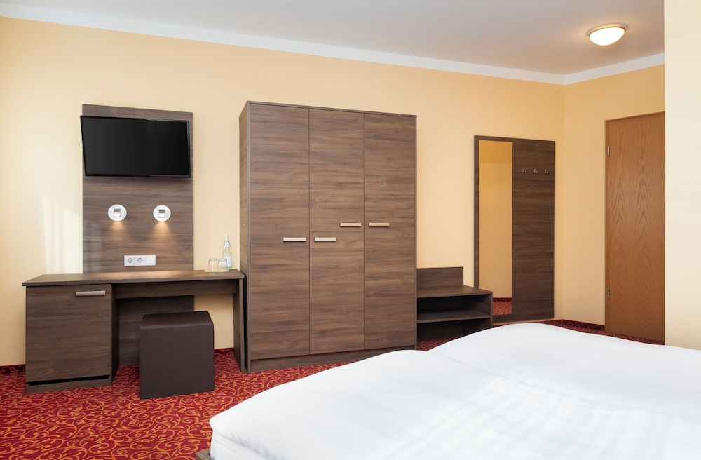 Ates Hotel Lampertheim by Aurum — Lampertheim — photo 4
