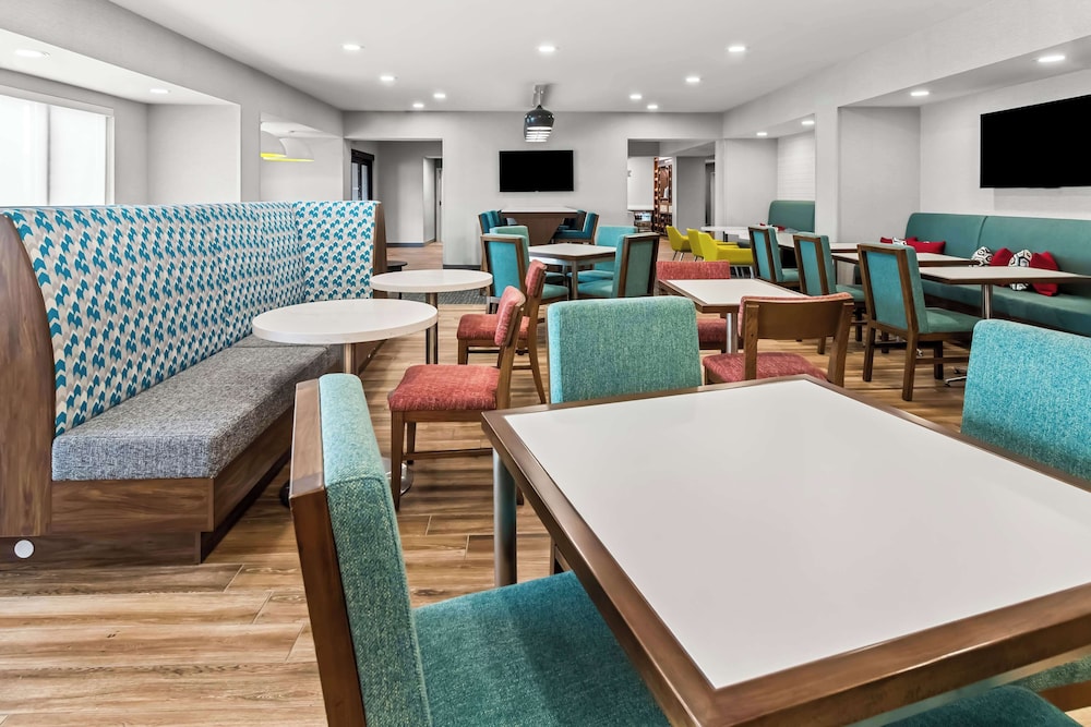 Hampton Inn by Hilton Dayton South - photo 34