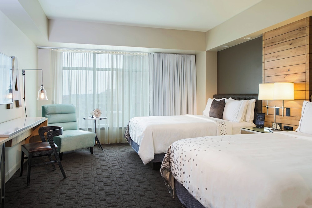 Renaissance Allentown Hotel - photo 13