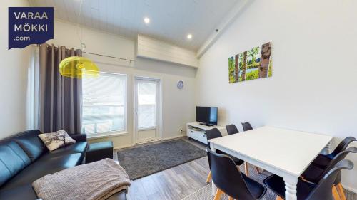 Starvillas A 301 6 hengen viehättävä huoneisto keskeisellä paikalla in Kalajoki, Finland