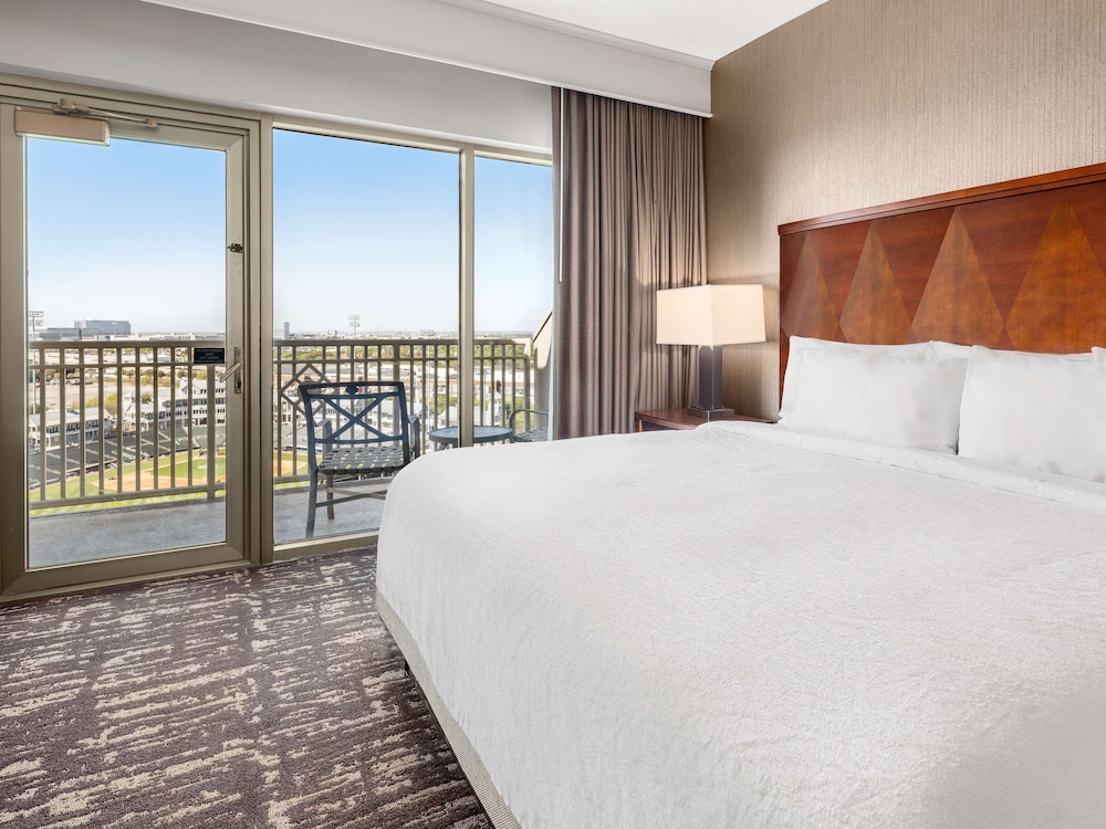 Embassy Suites by Hilton Dallas Frisco Hotel & Convention Center - photo 25