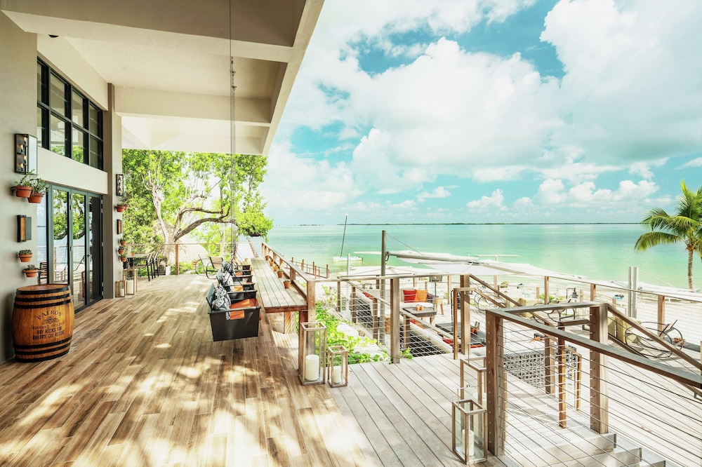 Baker's Cay Resort Key Largo Curio Collection by Hilton - photo 2