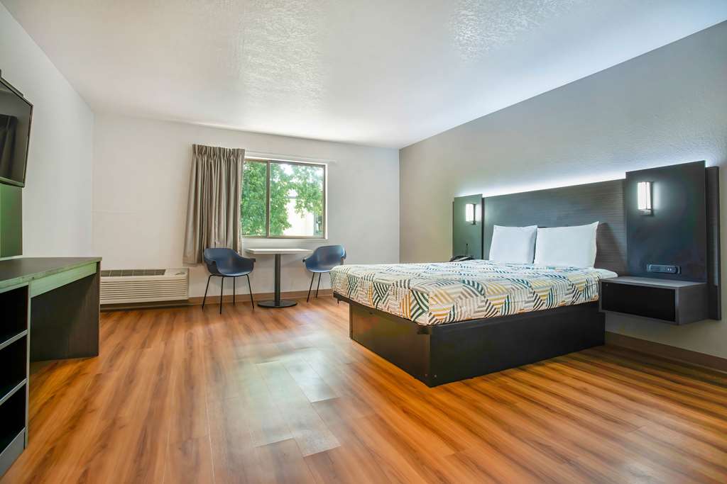 Motel 6 Gresham OR Portland - photo 12