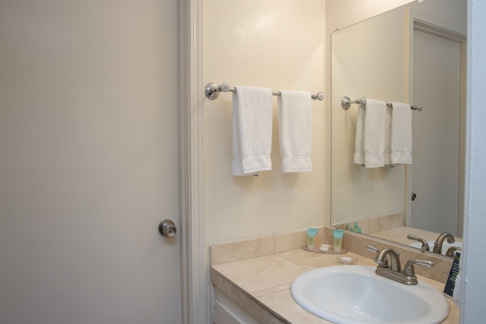 The Occidental Lodge - photo 36