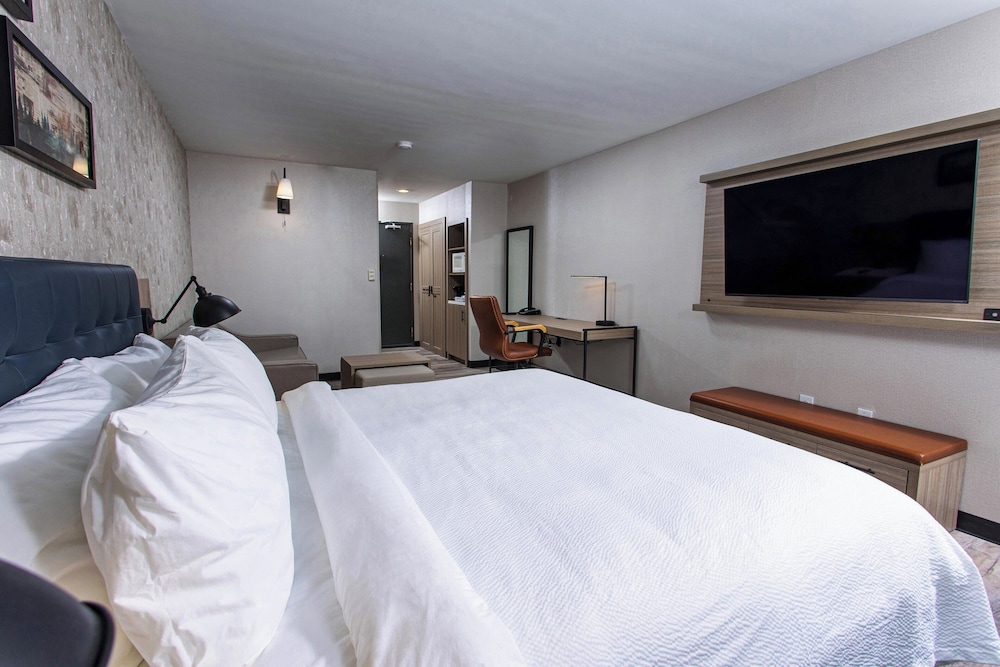 Four Points by Sheraton Appleton - photo 14