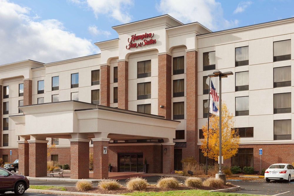 Hampton Inn & Suites Hartford East Hartford - photo 34