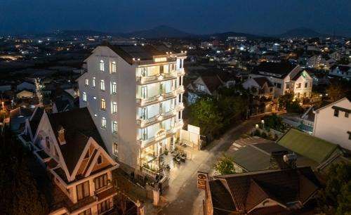 Olagi Hotel 2 — Da Lat — photo 4